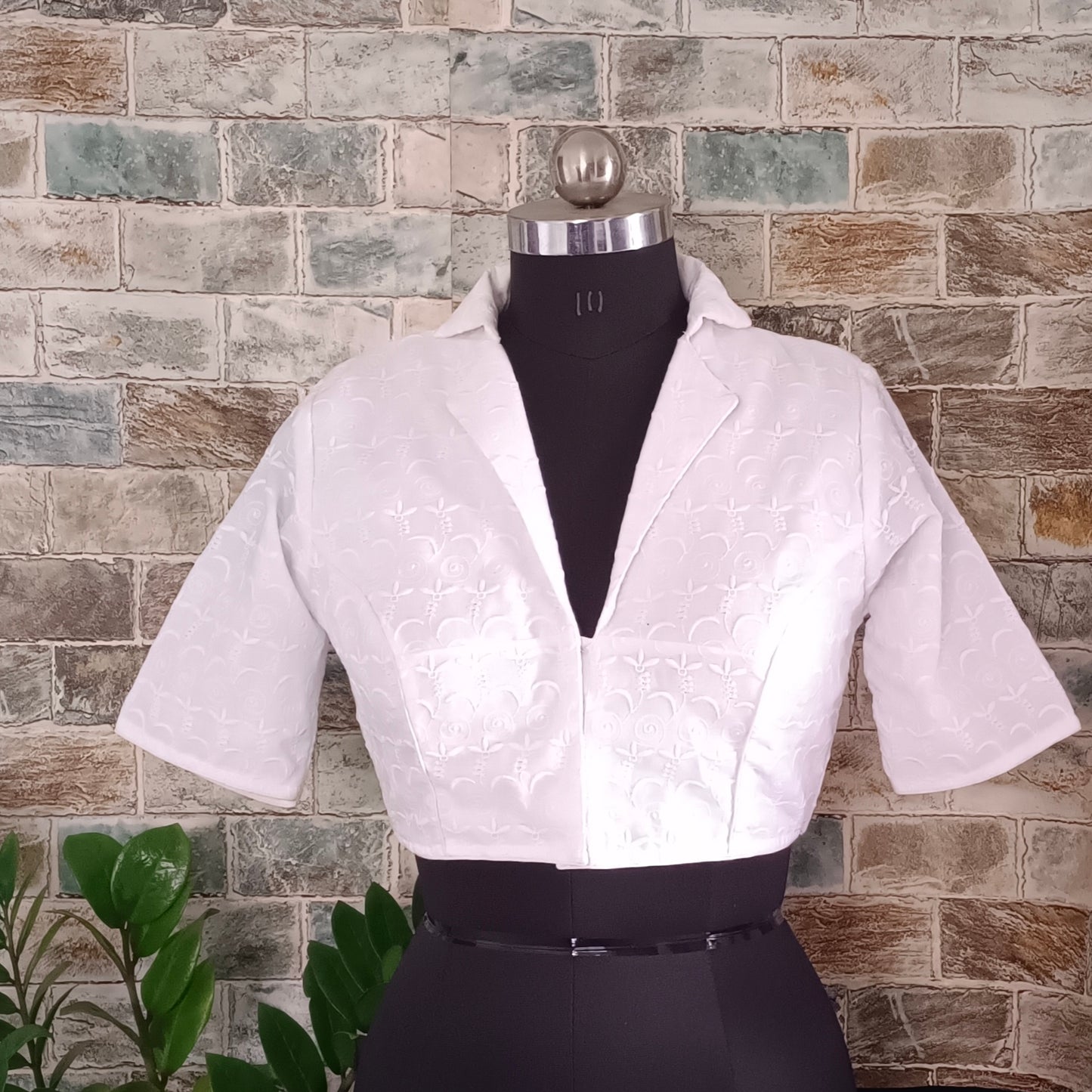 White Collar Neck Blouse