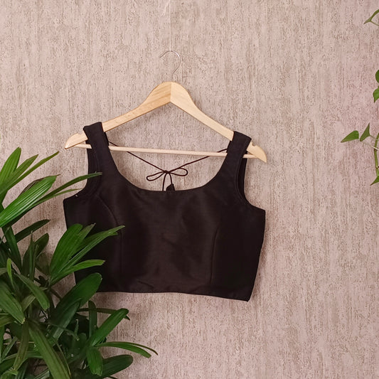 Black Sleeveless Blouse