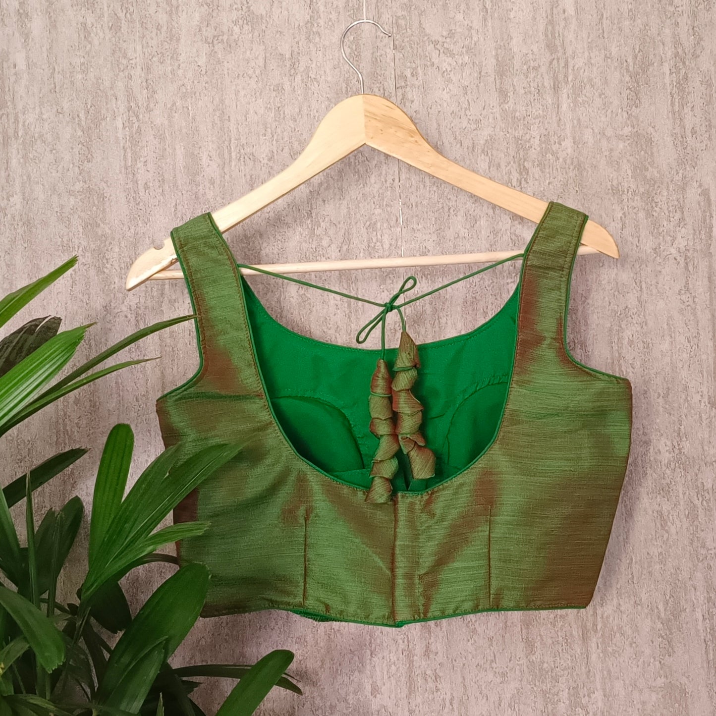 Green Dual shade Sleeveless Blouse