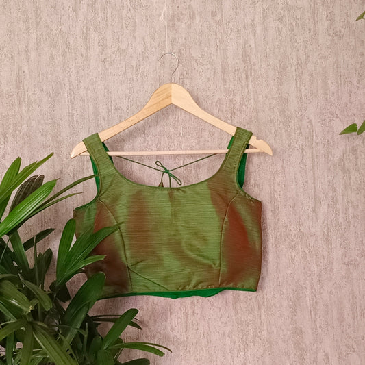 Green Dual shade Sleeveless Blouse